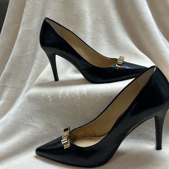 Michael Kors pointed toe heels - Picture 1 of 7